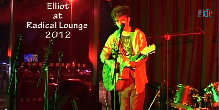 Elliot at Radical Lounge